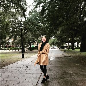 Meet your Posher, Hannah